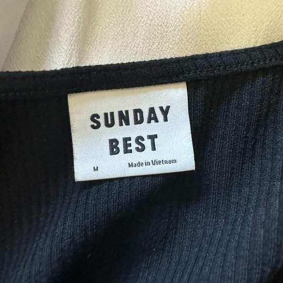 [WORN ONCE!!] Sunday Best Angel Dress in Black - Picture 3 of 5